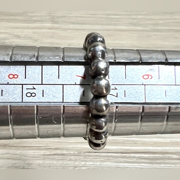 Designer Dian Malouf Sterling Silver Beaded Shank Cross Eternity Ring, Size 6.75 - Picture 9 of 9
